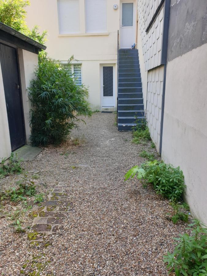Aux Chants D'Oiseaux Le Havre Exterior photo